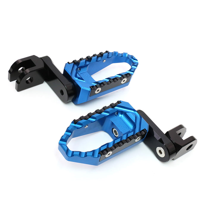 Black MC Motoparts 40mm extension foot pegs for Honda CB1000R, CB600F, CB900F, with multi-step adjustable design.